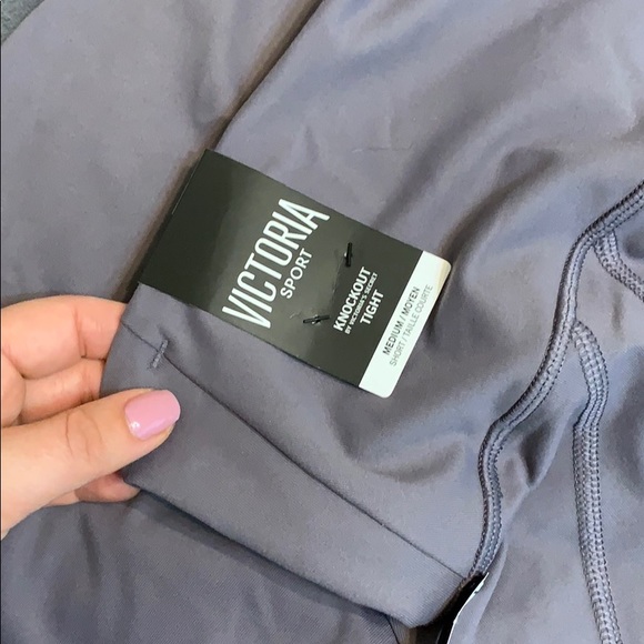 Victoria Secret Sport Knockout tight - Picture 2 of 4